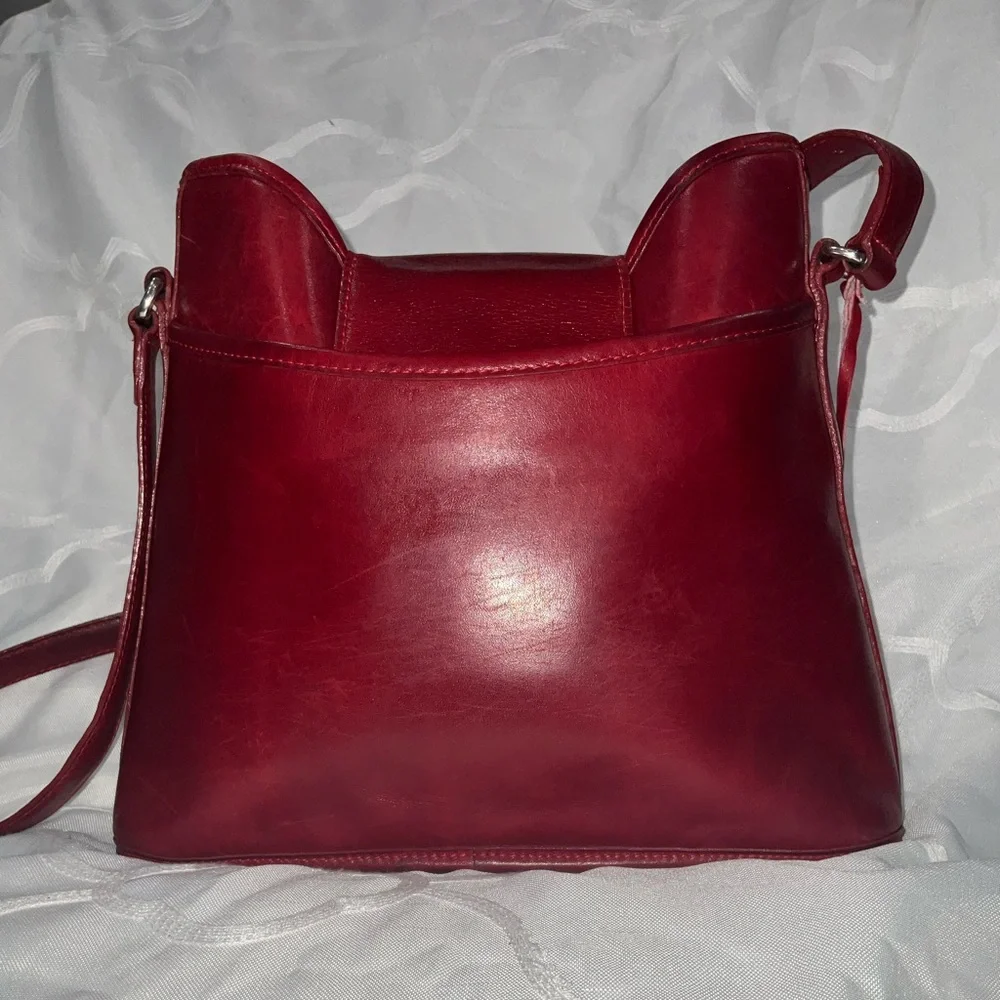 Vintage Brighton embossed crocodile red leather shoulder bag